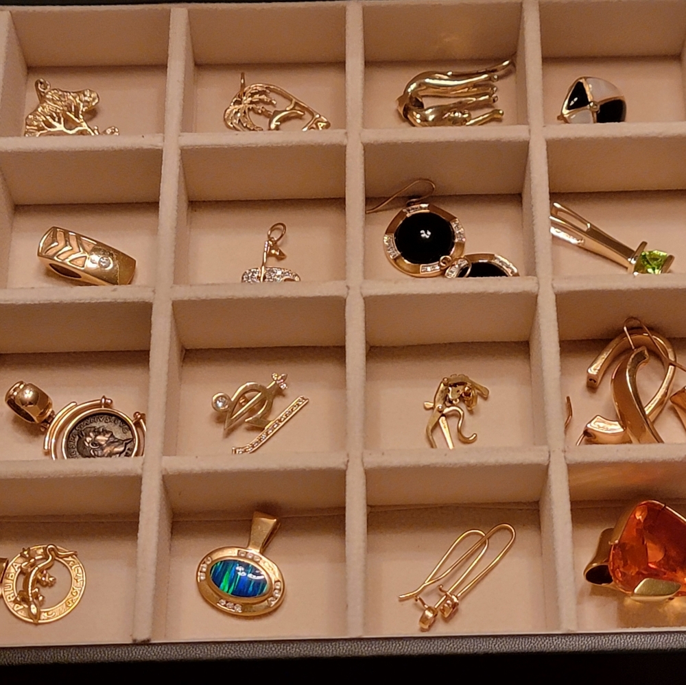 14kt and 18 Kt Yellow Gold Inventory - Picture 5 of 6